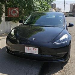 تسلا موديل 3